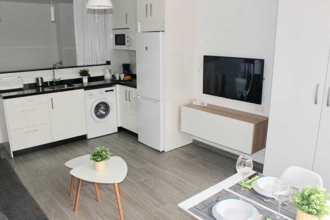 Apartamento Don Miguel Playa Фуeнхирола Екстериор снимка